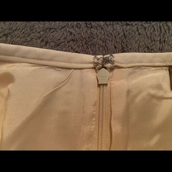 100% cotton, pleated skirt  - Picture 4 of 4